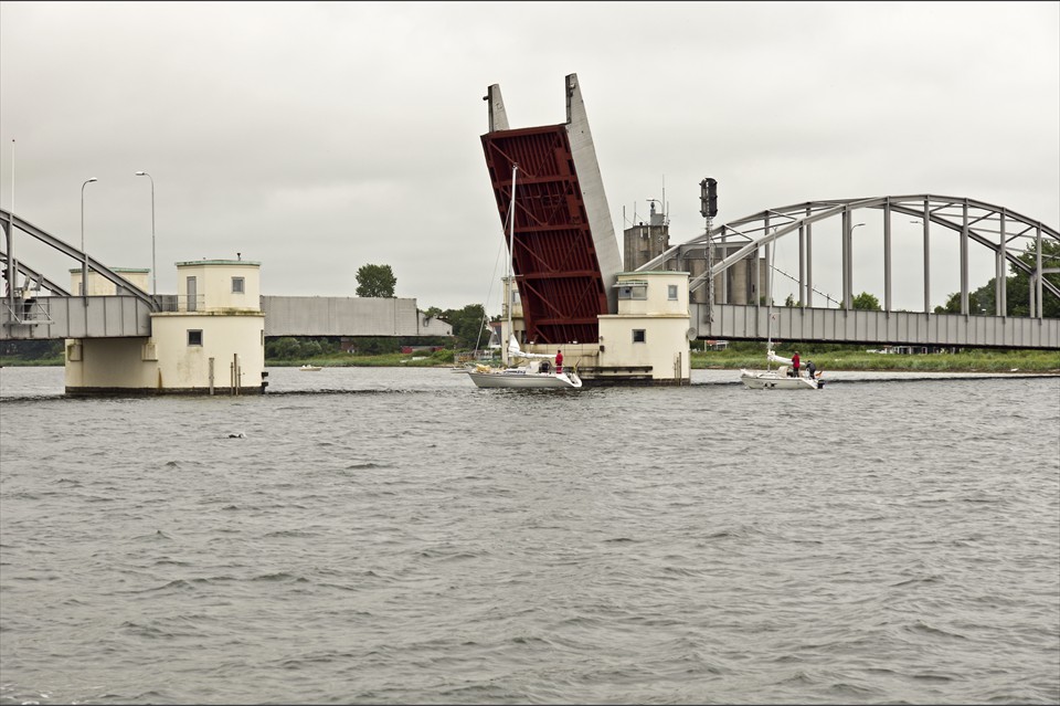 Brückenöffnung auf Zuruf